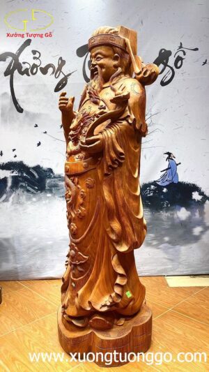 Tượng thần tài gỗ hương.