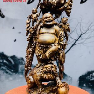 Di Lặc tam tiểu gánh hoa sen gỗ cẩm lai.