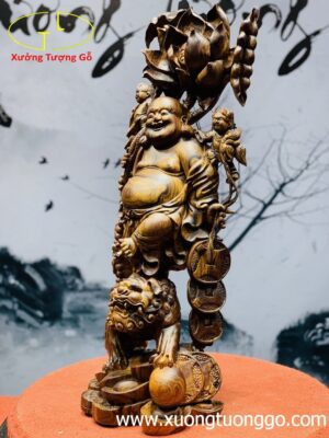 Di Lặc tam tiểu gánh hoa sen gỗ cẩm lai.