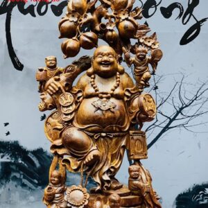 Di Lặc ngũ tiểu vác đào.