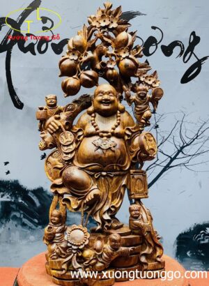 Di Lặc ngũ tiểu vác đào.