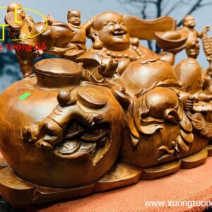 Di lặc ngũ phúc ngồi chum gỗ hương.