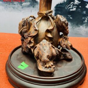 Tam cóc chấn chum gỗ xưa