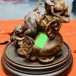 Tam cóc chấn bao tiền gỗ sưa