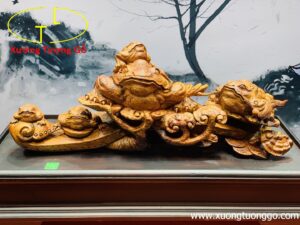 Cầu ngũ cóc gỗ sưa.