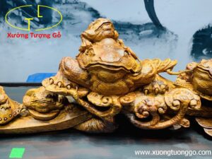 Cầu ngũ cóc gỗ sưa.