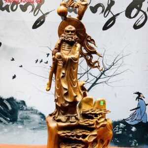 Đạt ma đứng tùng gỗ hương ta.