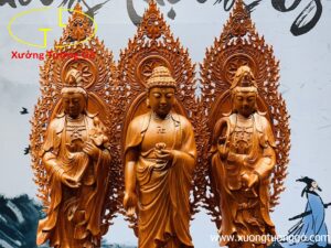 Tam Thế Phật gỗ hương đá.