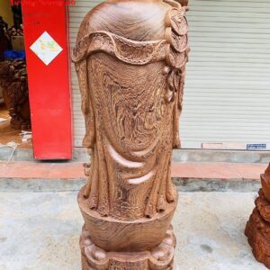 Di Lặc chúc phúc mun đuôi công.