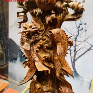 Cá chép hóa rồng gỗ sưa