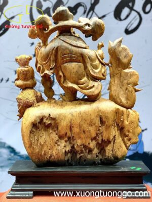 Di lặc gánh linh chi nu ngọc am.