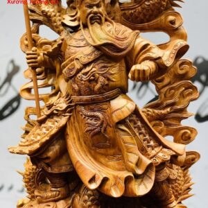 Quan công ngự tam long hương đá.