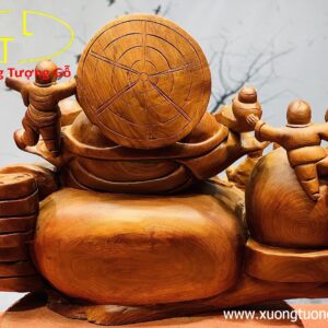 Di Lặc ngũ tiểu ngồi bao tiền gỗ hương.