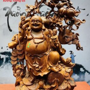 Di Lặc ngũ tiểu vác đào hương ta.