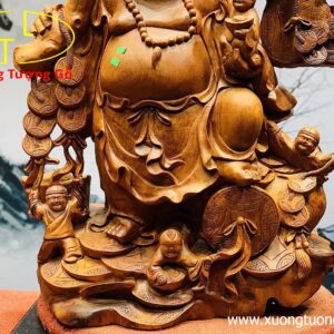 Di Lặc ngũ tiểu vác đào hương ta.