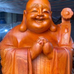 Di Lặc chúc phúc gỗ hương.