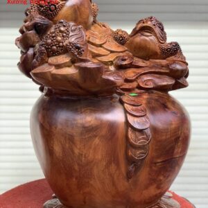 Tam cóc chân chum tiền tài lộc hương.