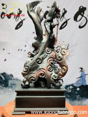 Đạt Ma múa võ đứng rồng gỗ trắc đỏ đen.