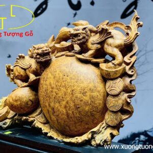 Tỳ Hưu vờn ngọc nu hương.