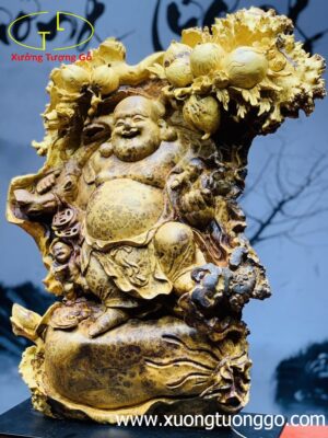 Di Lặc nhị tiểu vác đào nu hương.