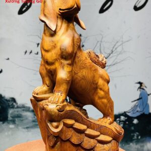 Tượng chó gỗ hương
