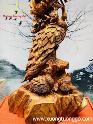 Phu thê viên mãn gỗ sưa đỏ.