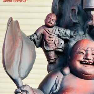 Di Lặc ngồi tùng trắc
