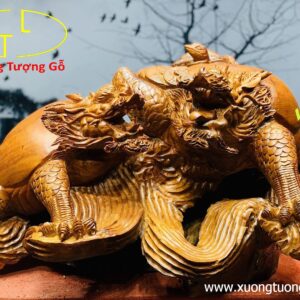 Gia đình long quy gỗ hương