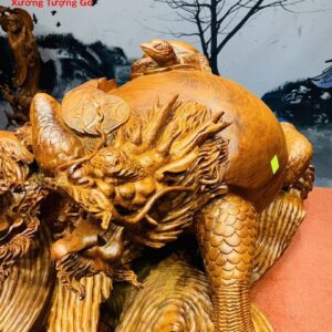 Gia đình long quy gỗ hương