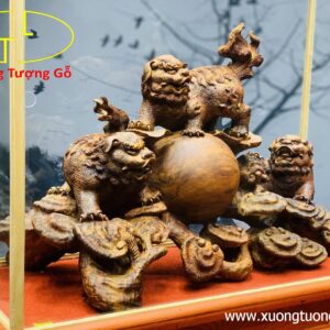 Tam nghê trấn ngọc