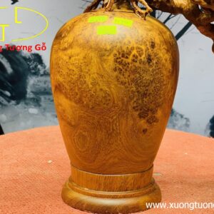 Bình tùng nu hương