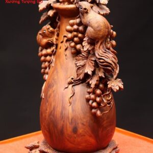 Bình nho sóc gỗ sưa