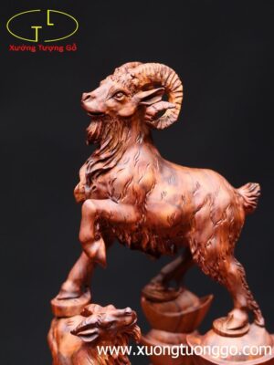 Tam dương khai thái gỗ sưa