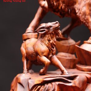 Tam dương khai thái gỗ sưa