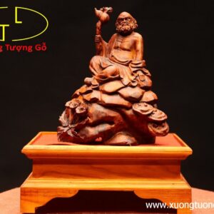 Đạt Ma ngồi thiền gỗ sưa