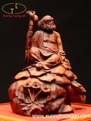 Đạt Ma ngồi thiền gỗ sưa