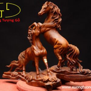 Song mã gỗ hương