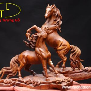 Song mã gỗ hương