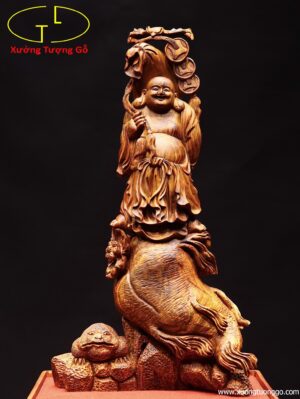 Di Lặc đứng sâm gỗ sưa