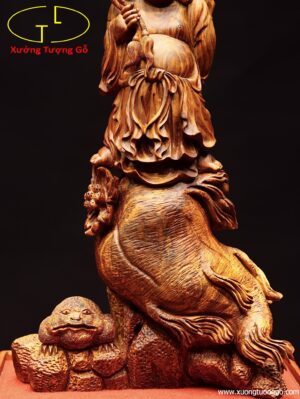 Di Lặc đứng sâm gỗ sưa