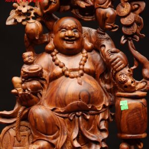 Di Lặc tam tiểu vác cành đào.
