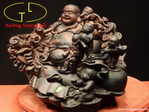 Di Lặc ngũ tiểu ngự bao tiền trắc.