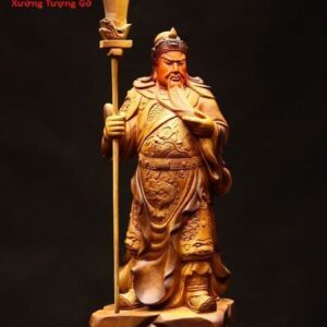Quan Công chống đao gỗ bách xanh.