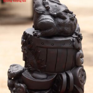 Thiềm thừ đứng trống gỗ trắc đen.