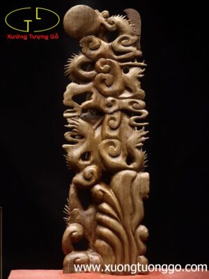 Quan công ngự Tam long gỗ mun đuôi công.