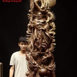 Quan công ngự Tam long gỗ mun đuôi công.
