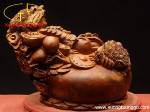 Tam Cóc trấn chum tiền ngọc gỗ hương