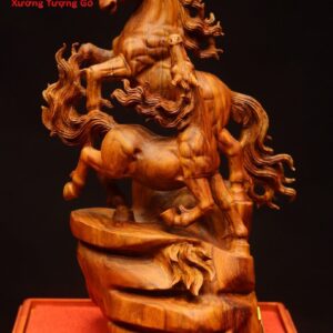 Song mã gỗ sưa
