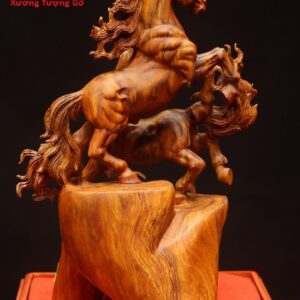 Song mã gỗ sưa