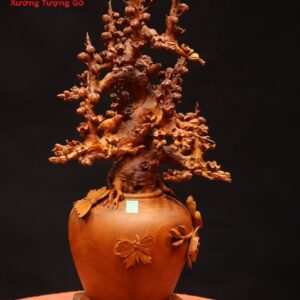 Bình hoa gỗ hương.